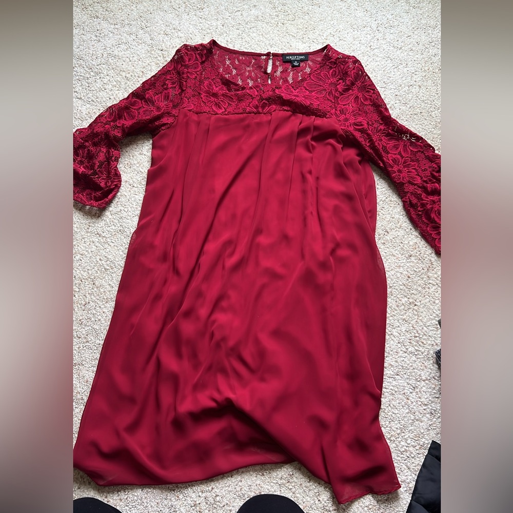 Short red dress with 3/4 sleeves Size 16